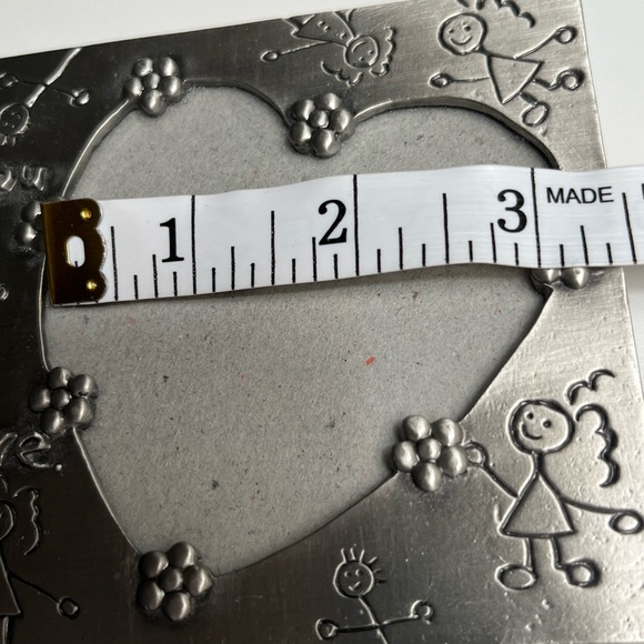 SILVER TONE HEART METAL FRAME - Picture 5 of 7